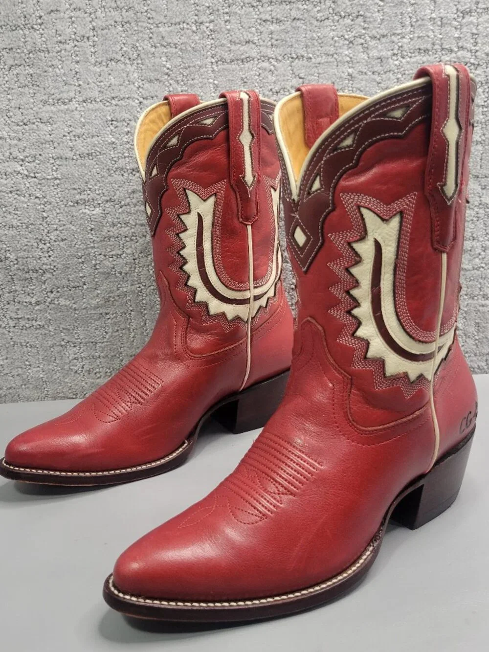 Tecovas the Jolene Women's Size US 7B Crimson Bine Cowhide Cowgirl Boots.